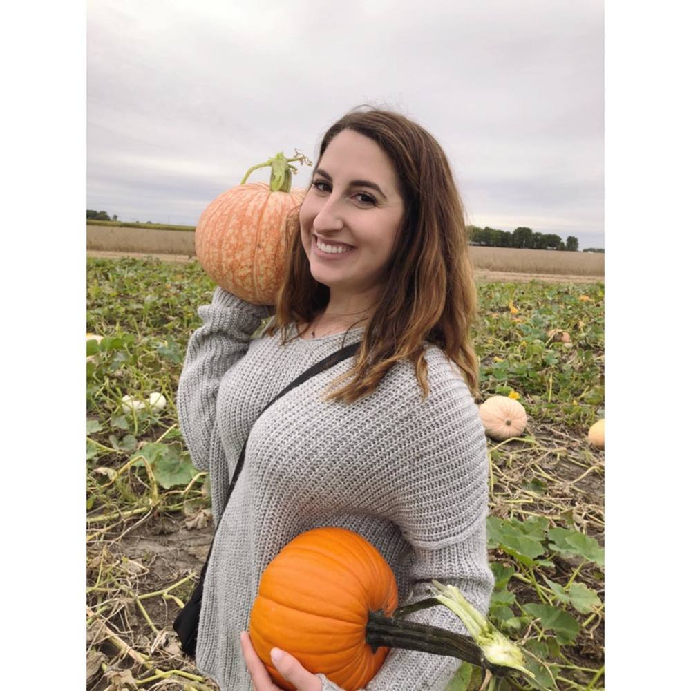 Meet your Posher, Melanie